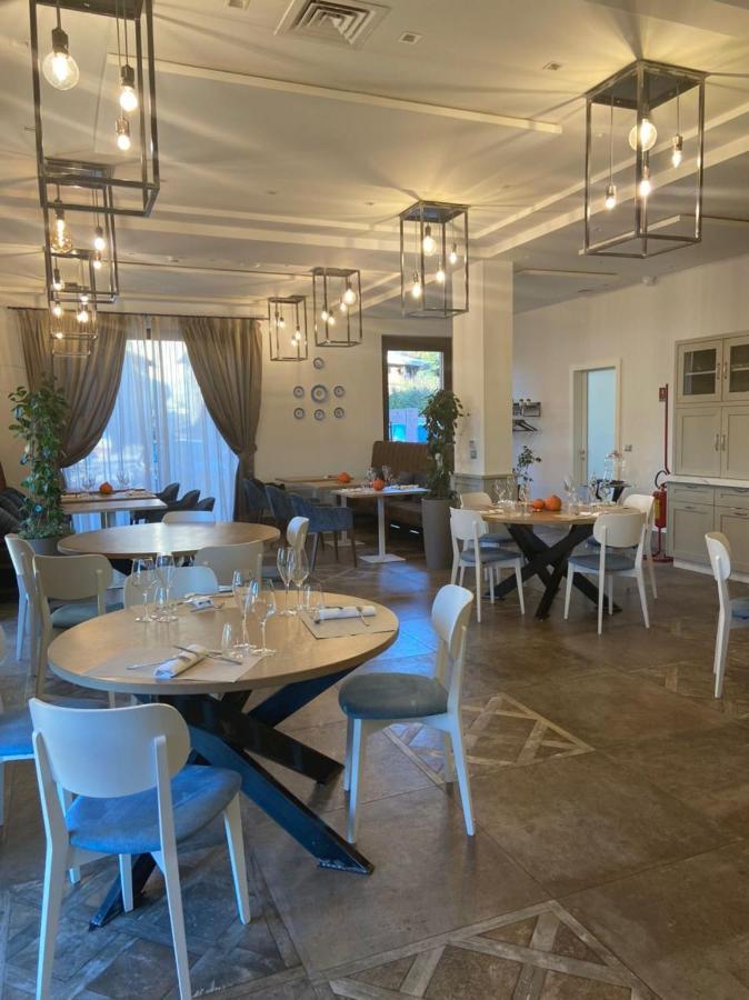 Hotel Rioverde Pralormo Kültér fotó