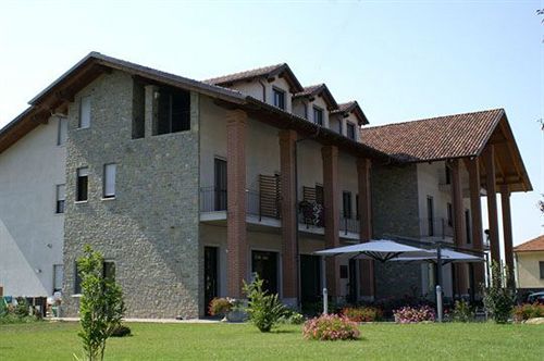 Hotel Rioverde Pralormo Kültér fotó
